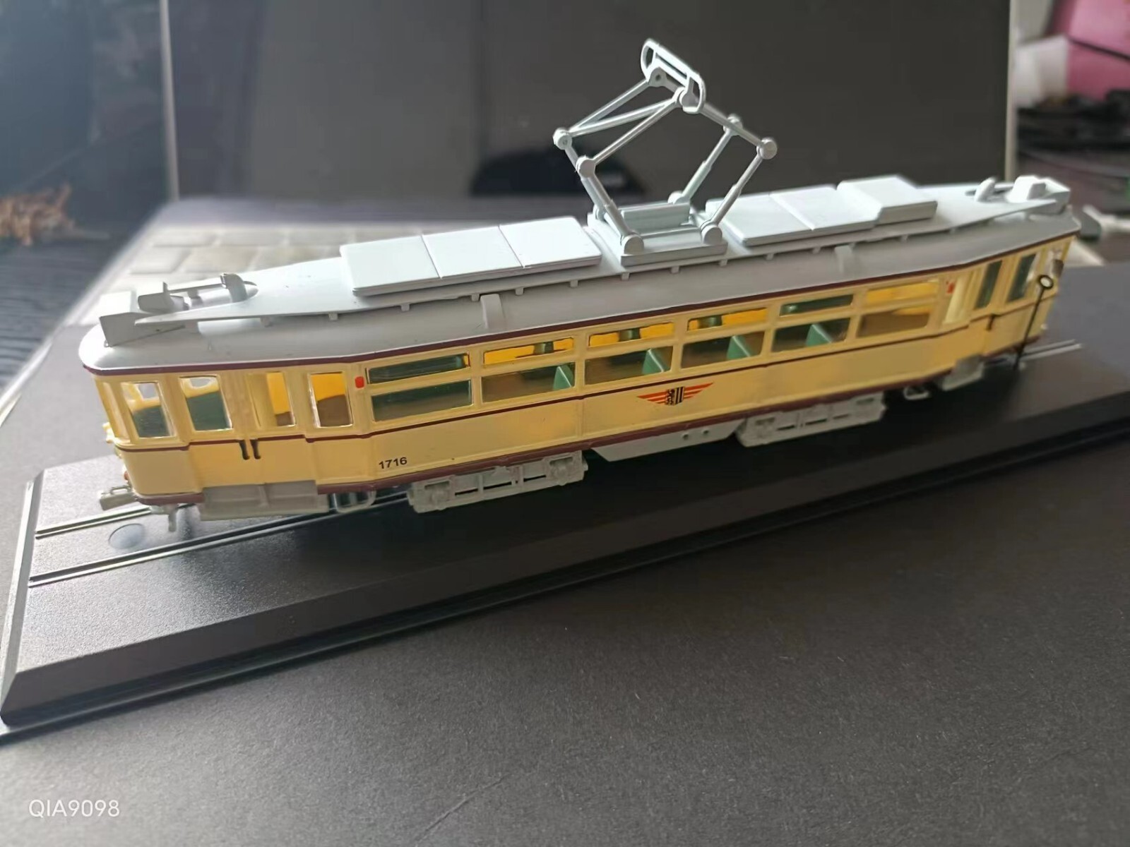 New 1/87 HO Scale GroBer Hecht (C&U / LHB) – 1931 Plastic Train Locomotive Model