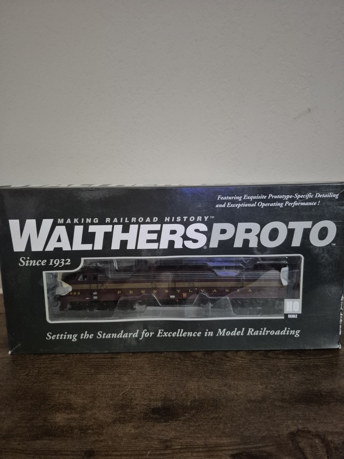 Walthers Proto E8A Diesel Locomotive Pennsylvania HO Tsunami Sound DCC 5803