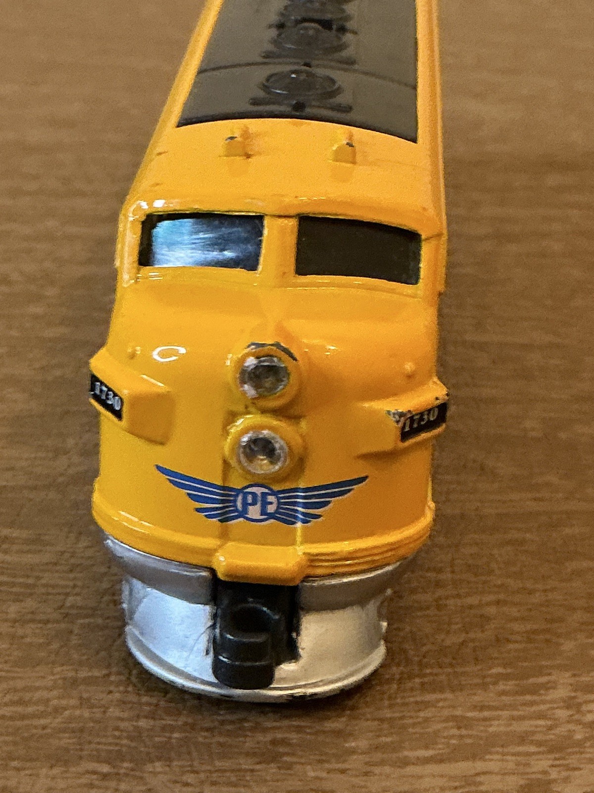 PACIFIC EXPRESS 1730 Pull Back TRAIN Locomotive Engine TOYSMITH
