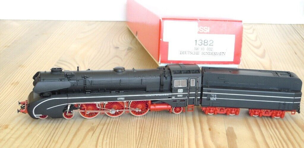 Rivarossi 1382 H0 Steam Locomotive Br 10 002 DB Epoch 3 sehr gut erhalten Boxed