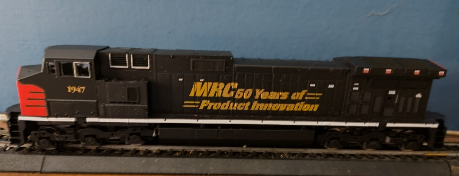 HO Scale MRC Limited Edition 50th Anniversary Locomotive New no 1947 Vintage