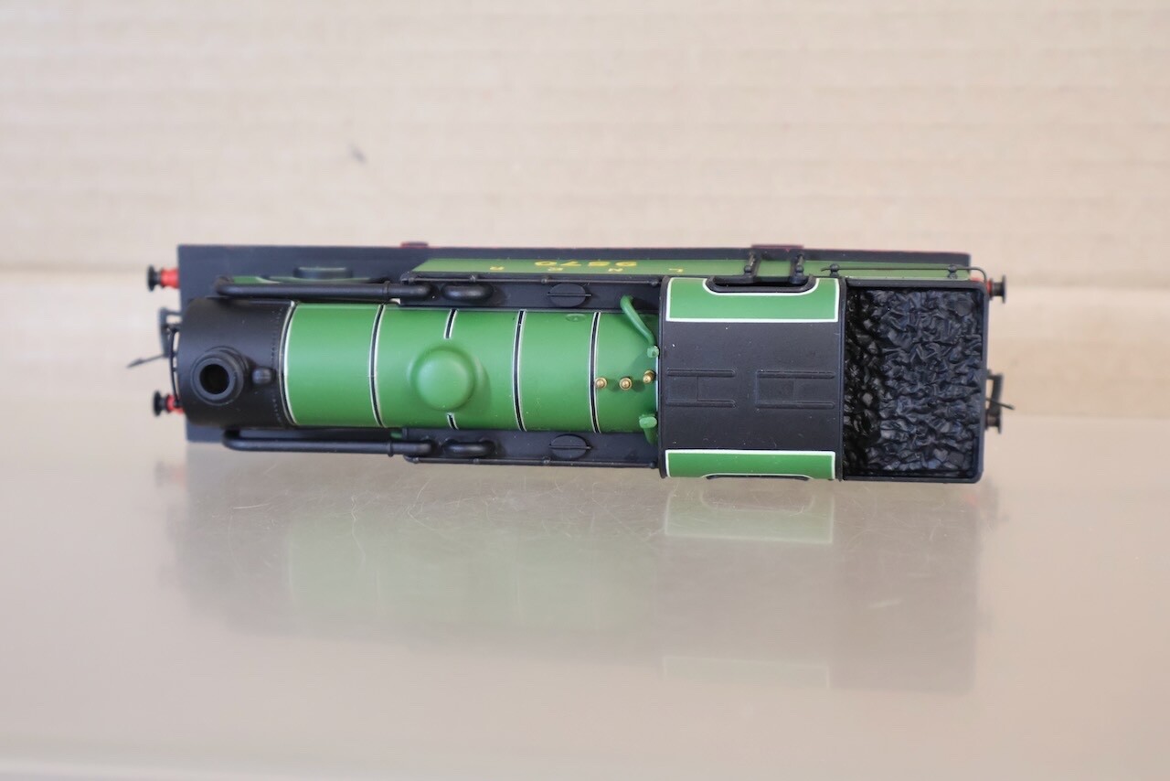 AIRFIX KIT BUILT RE PAINTED LNER 0-6-2 CLASS N2 TANK LOCOMOTIVE 9570 om