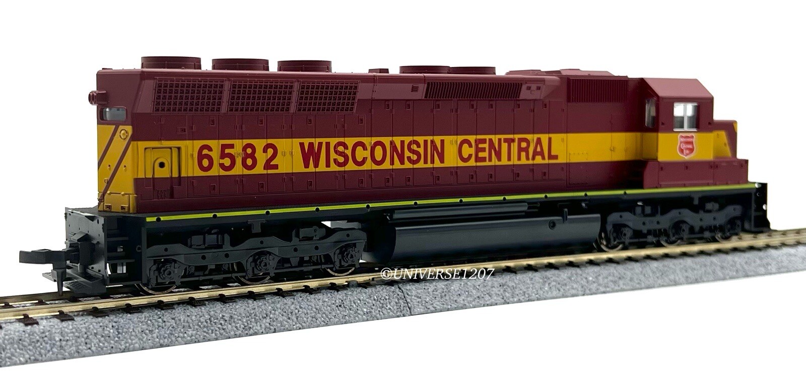 HO Kato 37-1719 EMD SD45 Wisconsin Central #6852 Diesel Engine Locomotive NIB H0