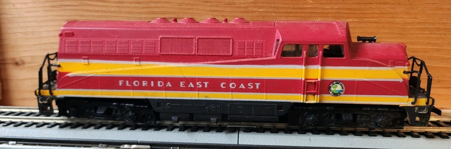 AHM Florida East Coast BL-2A Diesel Locomotive 5041 HO Gauge Tested & Runs Great