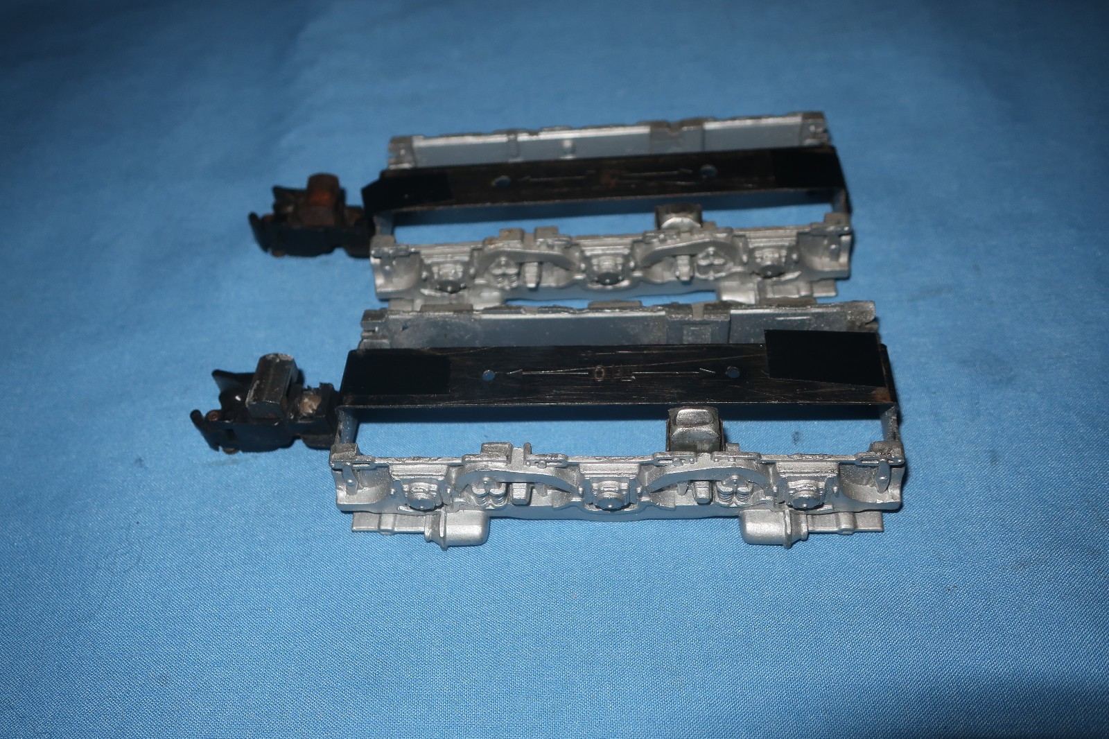 2 American Flyer Diesel Alco Rear Side Frames w/Knuckle Couplers