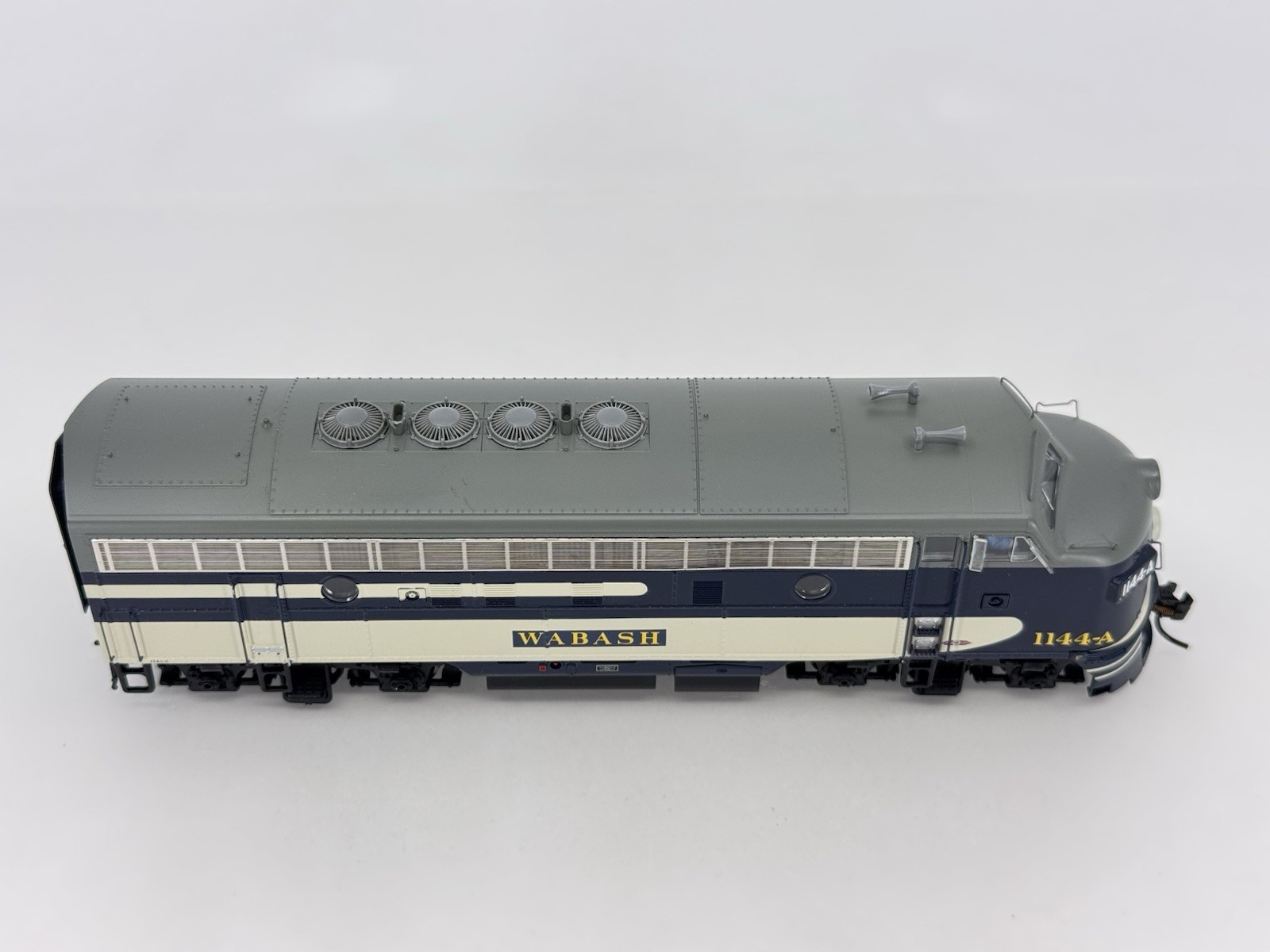 HO Proto 2000 Wabash F7A Powered Diesel Locomotive WAB #1144A