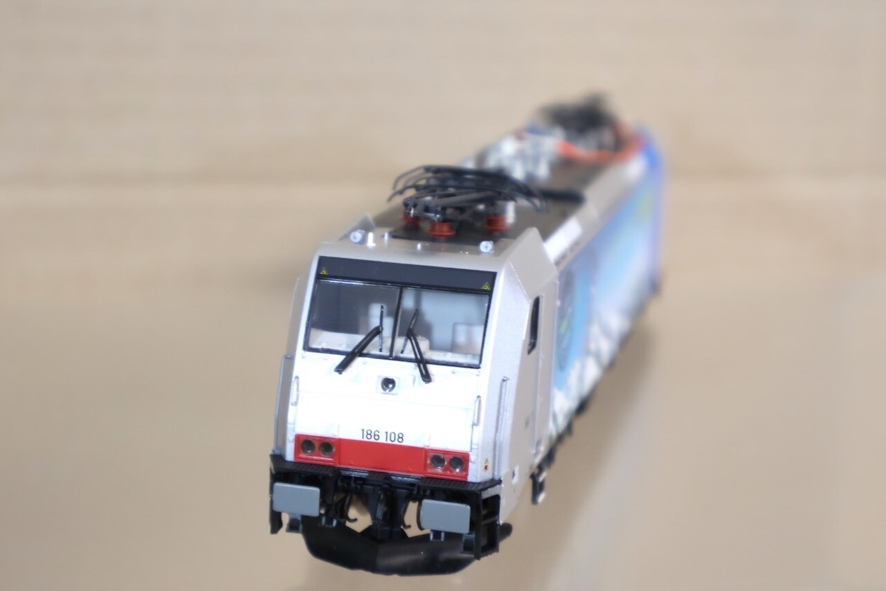 BRAWA 43958 SBB CFF BLS CARGO CLASS BR 186 108 E-LOK ELECTRIC LOCOMOTIVE on