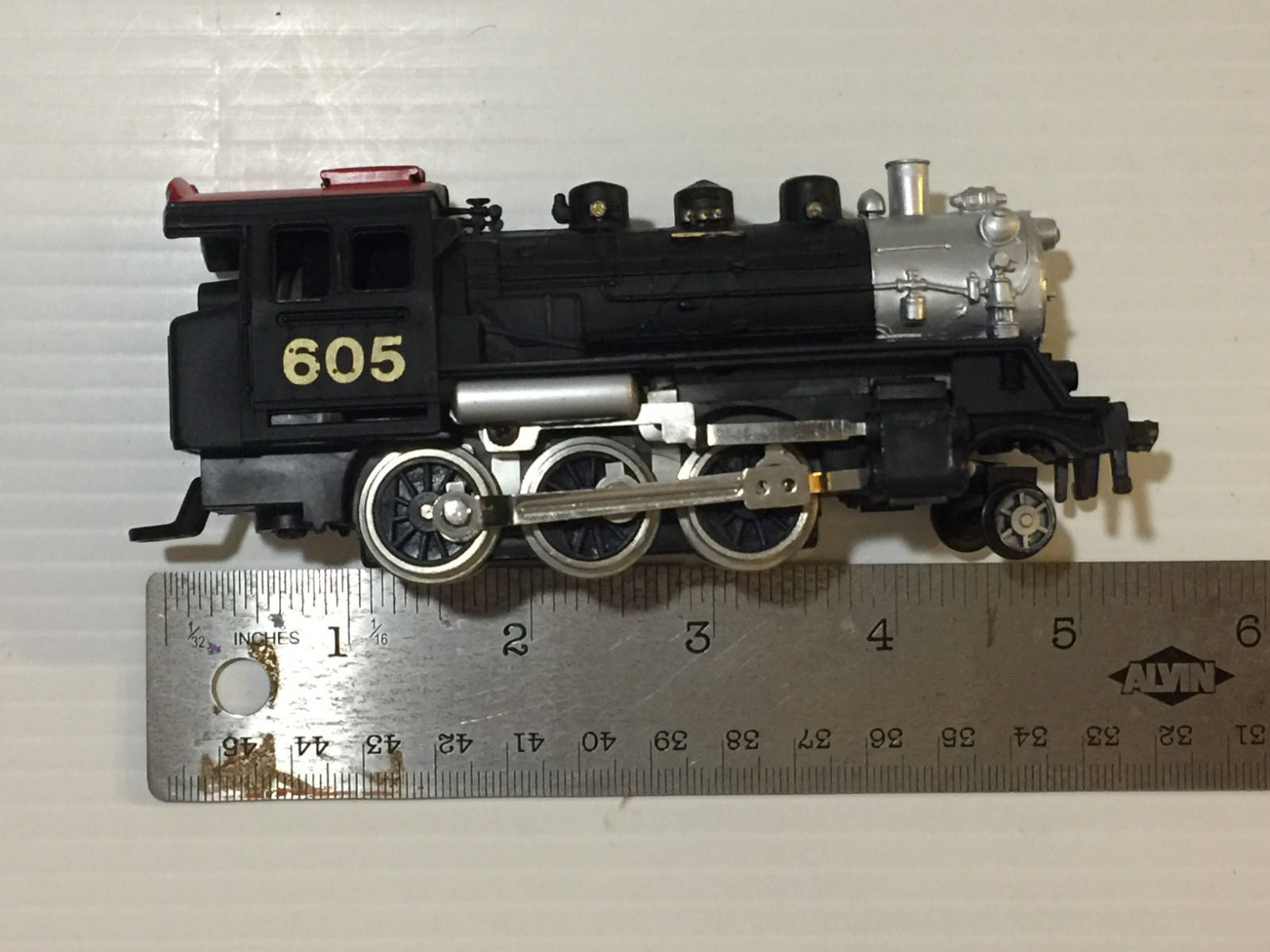 Mini Steam Locomotive 605 Made in Macao Untested