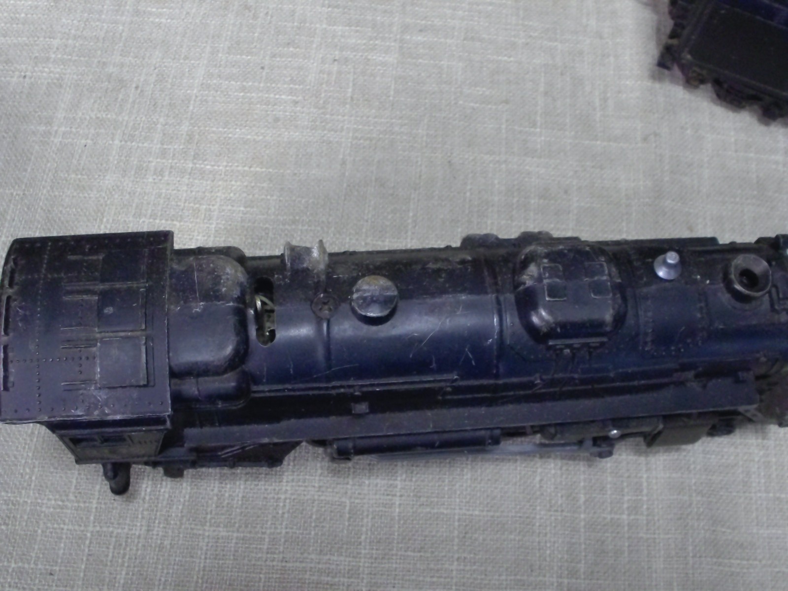 Lionel Steam ” LOCOMOTIVE # 8142 w/ LIONEL WHISTLE TENDER” 0 Scale (LOT E)