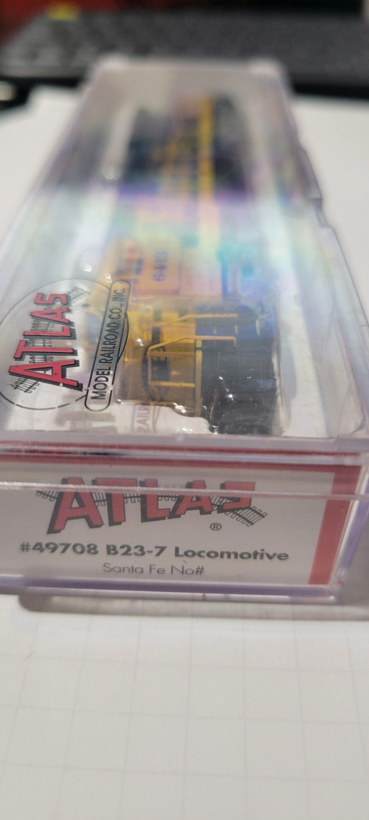 Atlas N Scale ATSF B23-7 SANTA FE #6413 DCC