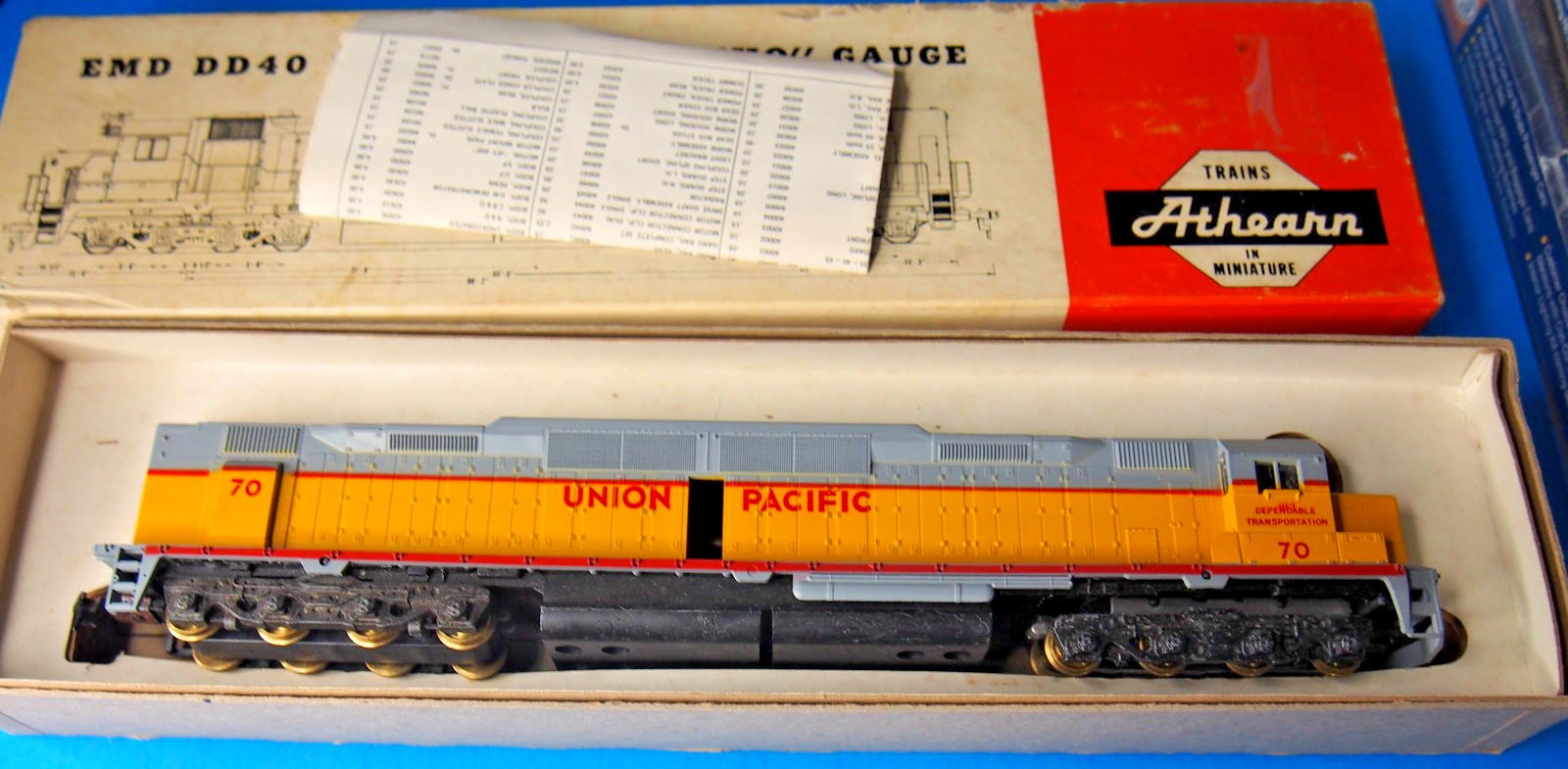 Athearn HO DD40 RTR 1 Motor #70 Union Pacific